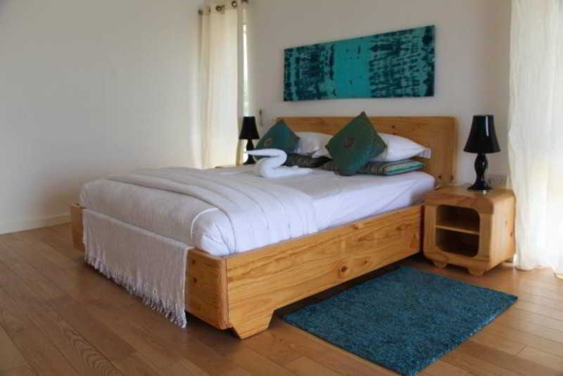 The Place Resort At Tokeh Beach Freetown Kültér fotó