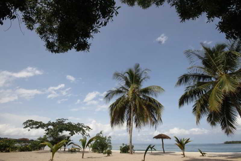 The Place Resort At Tokeh Beach Freetown Kültér fotó